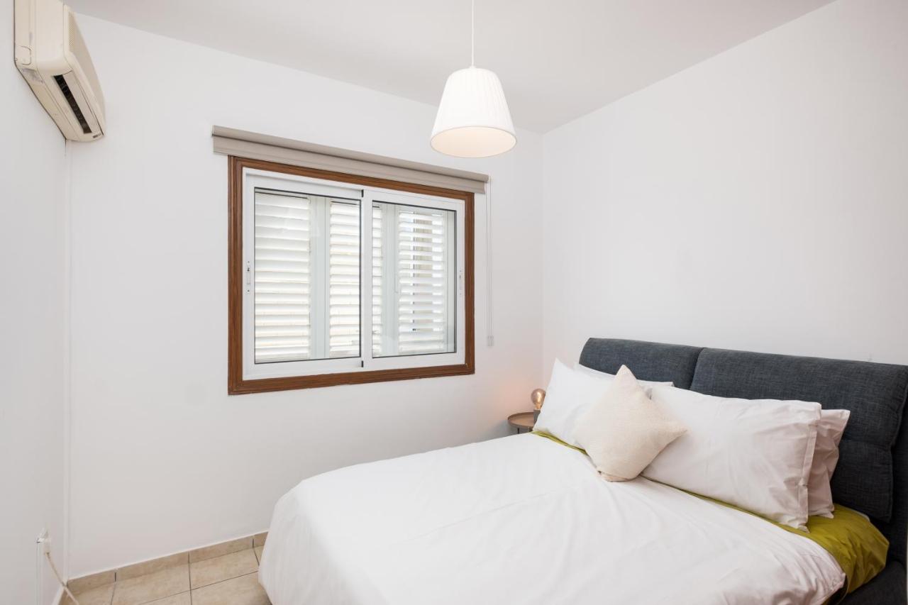 Pebble Beach Apartment Voroklini Esterno foto